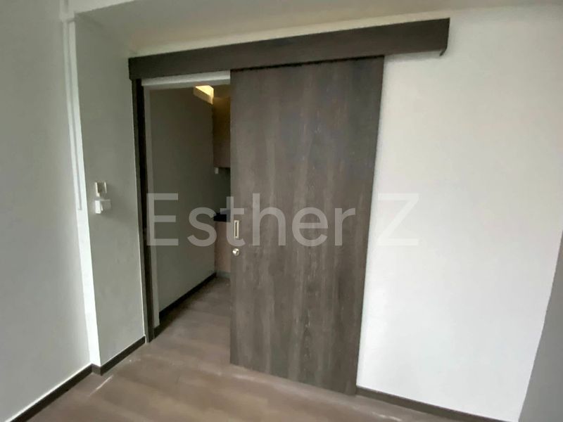 1 Bed Walk-up Apartment (Condo) for Rent in  Canberlin Lodge - Image 7